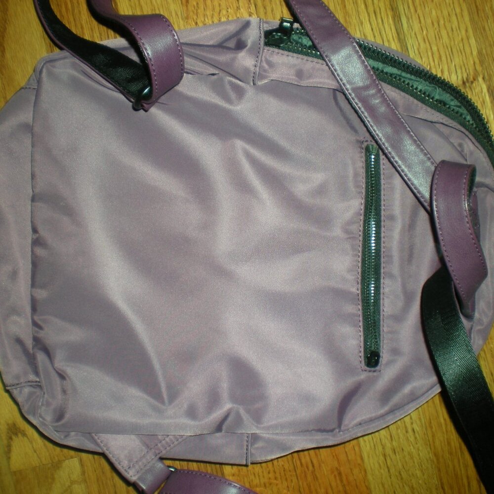 Sol and Selene Backpack - Picture 2 of 6
